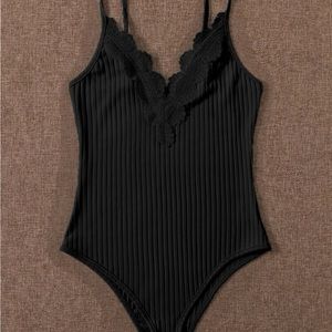 Contrast lace cami bodysuit